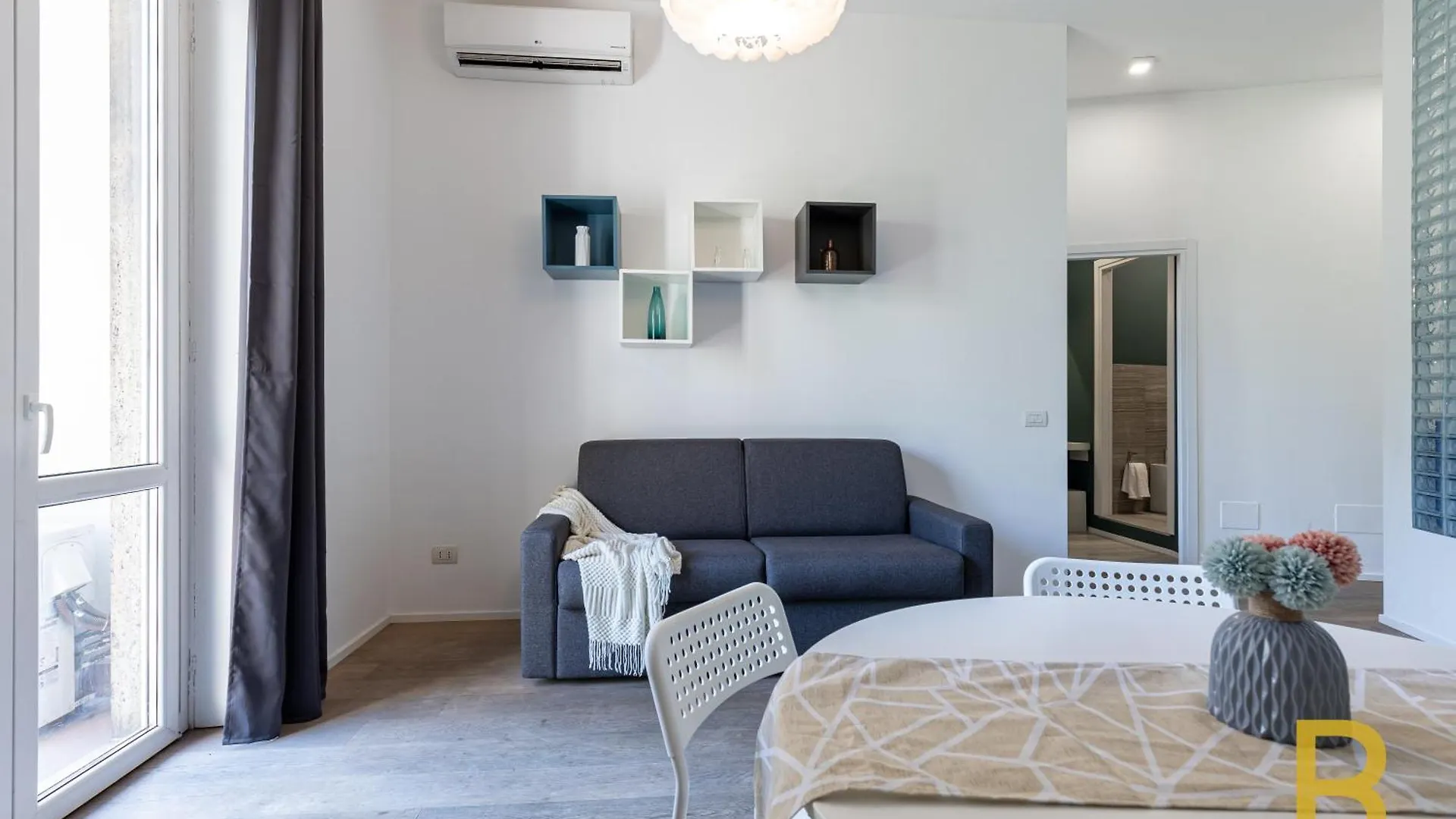 Beplace Apartments In Porta Romana Milan