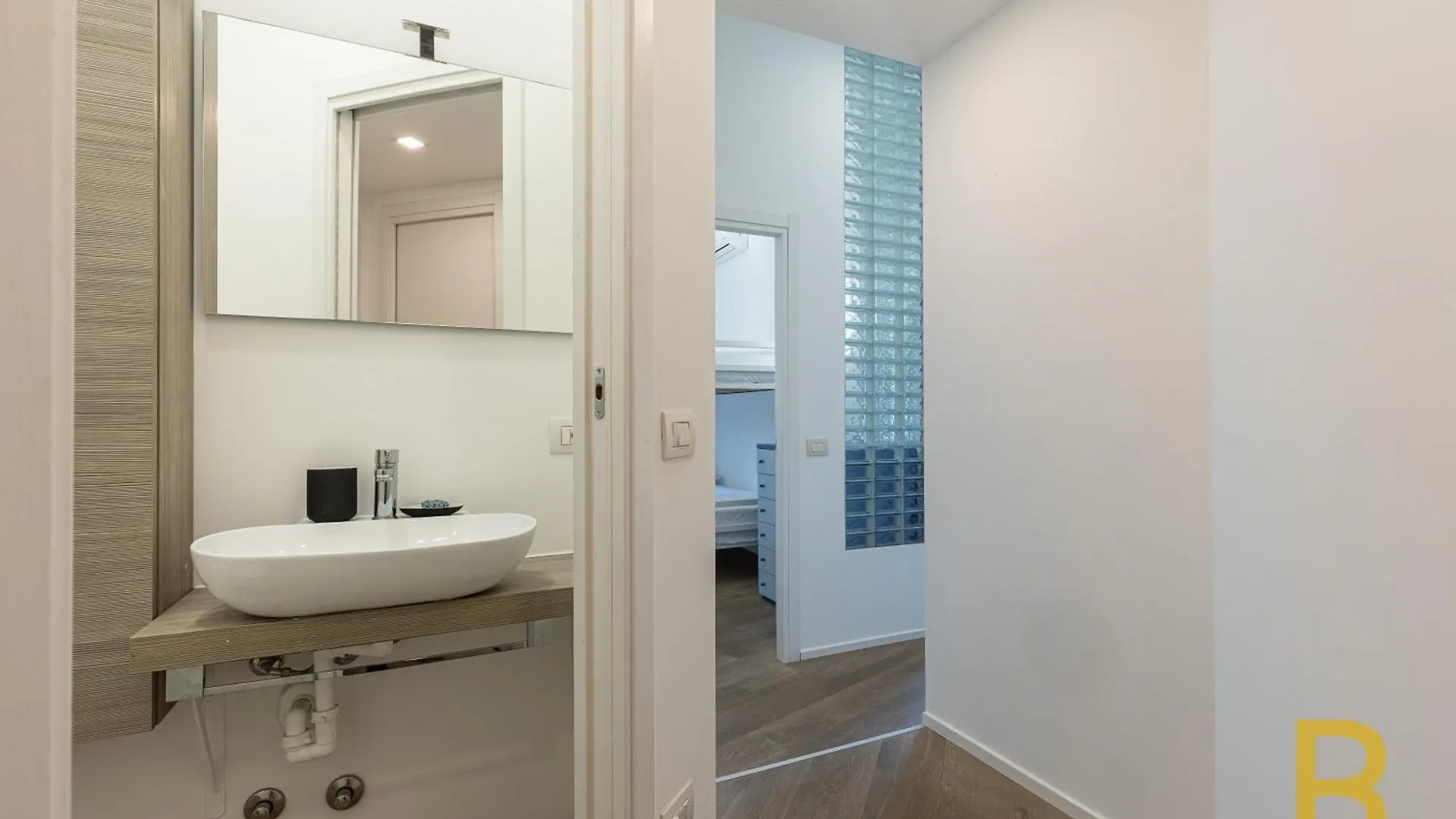 Beplace Apartments In Porta Romana Milan Italy